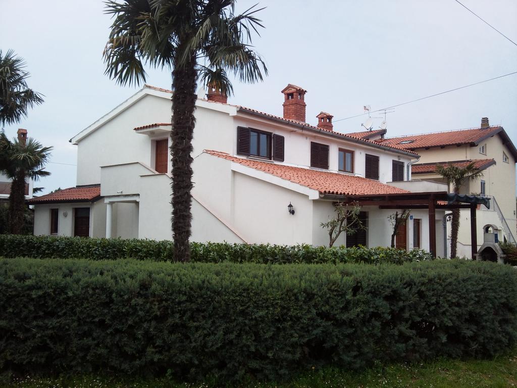 Apartments Lana Umag Habitación foto