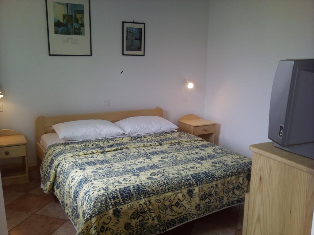 Apartments Lana Umag Habitación foto